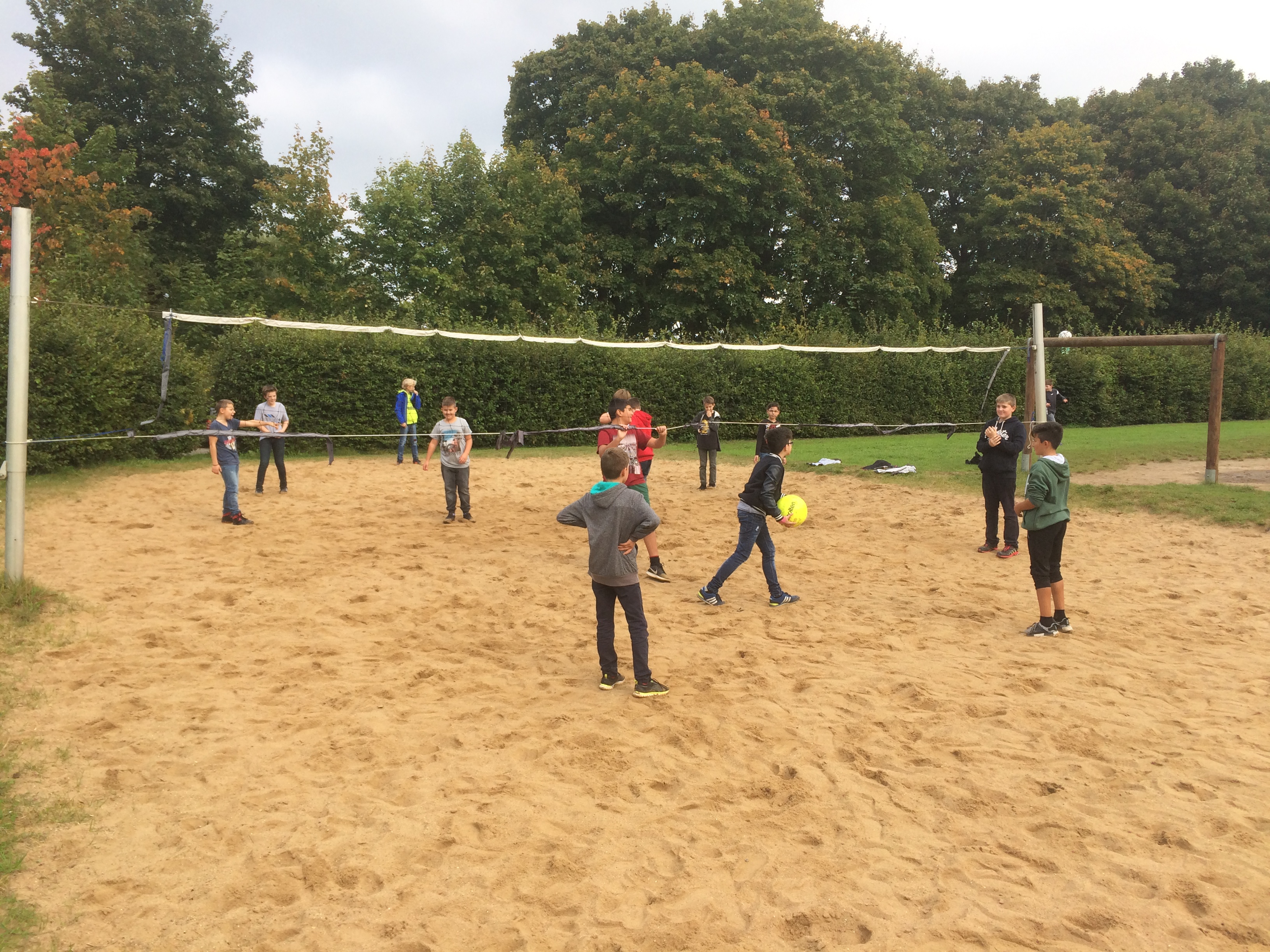 Volleyball - ein sehr beliebtes Spiel auf der Kennenlernfahrt.